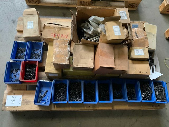 Bevestigingsmateriaal - afbeelding 2 van  2