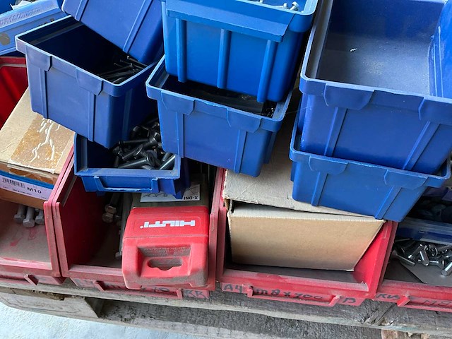 Bevestigingsmateriaal - afbeelding 13 van  15