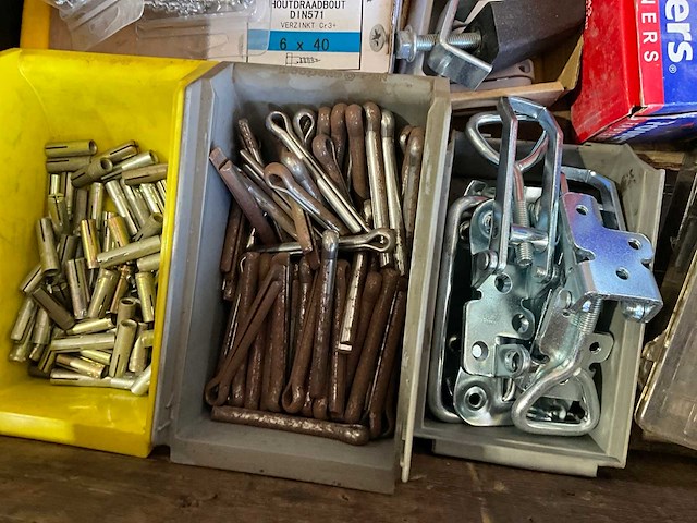 Bevestigingsmateriaal - afbeelding 6 van  14