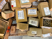 Bevestigingsmateriaal - afbeelding 6 van  12