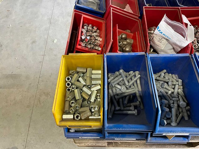 Bevestigingsmateriaal - afbeelding 7 van  10