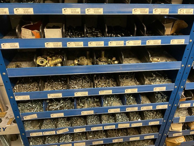 Bevestigingsmateriaal - afbeelding 10 van  57