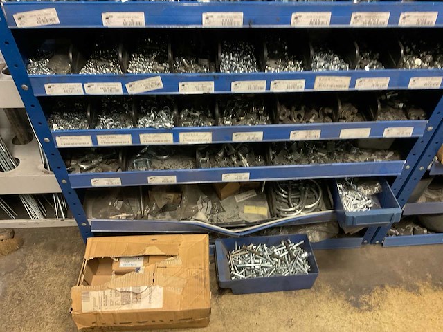 Bevestigingsmateriaal - afbeelding 11 van  57