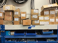 Bevestigingsmateriaal - afbeelding 32 van  57