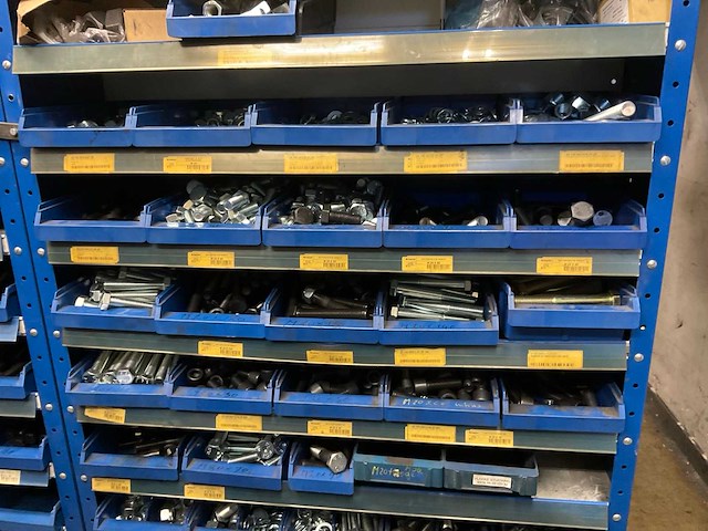 Bevestigingsmateriaal - afbeelding 38 van  57