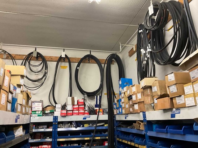 Bevestigingsmateriaal - afbeelding 56 van  57