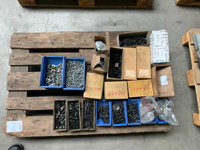 Bevestigingsmateriaal - afbeelding 1 van  1