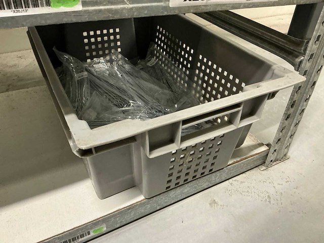 Bevestigingsmateriaal/beslag - afbeelding 24 van  30