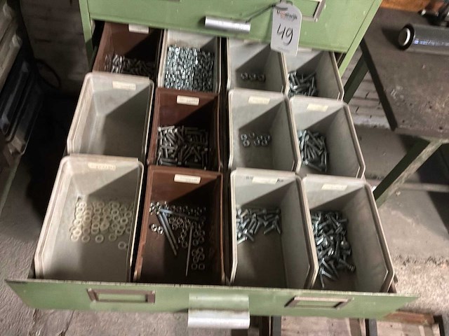 Bevestigingsmateriaal/gereedschap - afbeelding 15 van  17