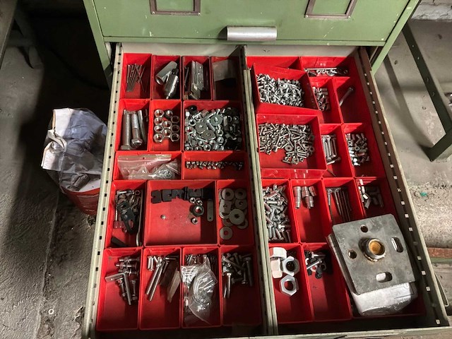 Bevestigingsmateriaal/gereedschap - afbeelding 17 van  17