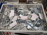 Bevestigingsmaterialen in 16 magazijnbakken. mix, partij - afbeelding 1 van  16