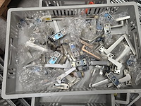 Bevestigingsmaterialen in 16 magazijnbakken. mix, partij - afbeelding 14 van  17