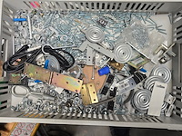 Bevestigingsmaterialen in 16 magazijnbakken. mix, partij - afbeelding 13 van  17