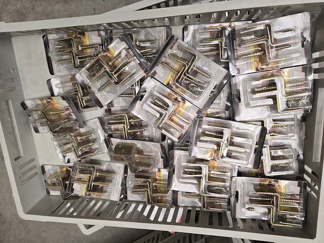 Bevestigingsmaterialen in 16 magazijnbakken. mix, partij - afbeelding 12 van  17