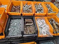 Bevestigingsmaterialen in 50 magazijnbakken. universeel, partij - afbeelding 8 van  11