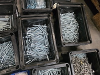 Bevestigingsmaterialen in magazijnbakken partij - afbeelding 10 van  14