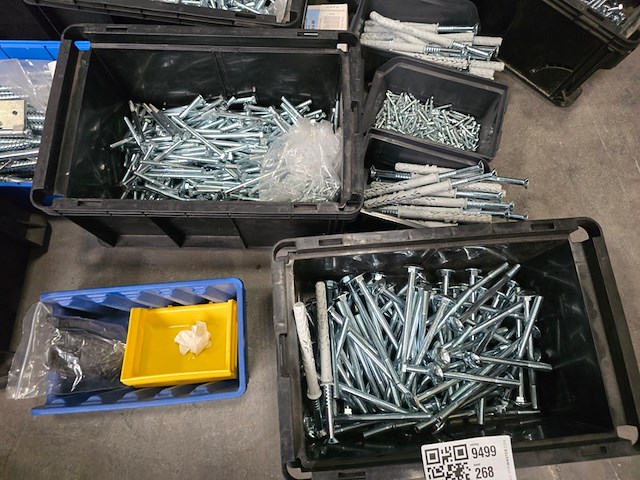 Bevestigingsmaterialen in magazijnbakken partij - afbeelding 9 van  16