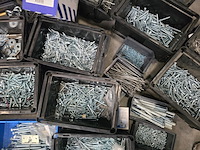 Bevestigingsmaterialen in magazijnbakken partij - afbeelding 14 van  16