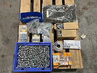 Bevestigingsmaterialen - afbeelding 1 van  8