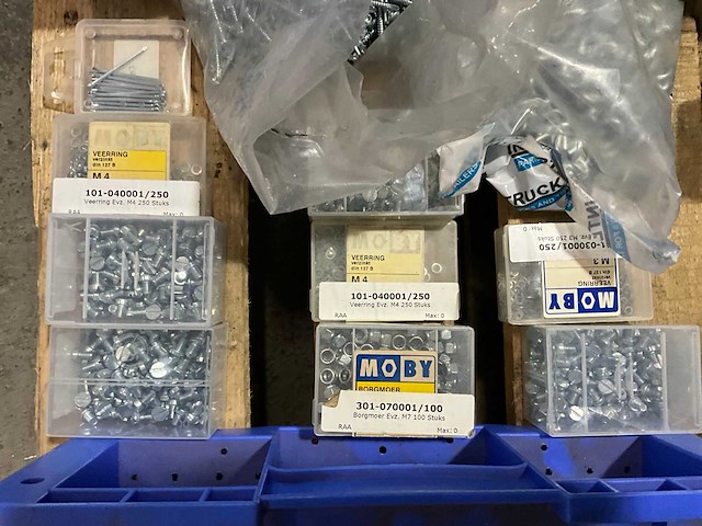 Bevestigingsmaterialen - afbeelding 2 van  8
