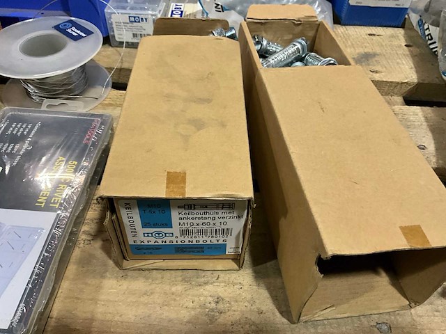 Bevestigingsmaterialen - afbeelding 8 van  8