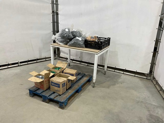 Bevestigingsmaterialen - afbeelding 1 van  9