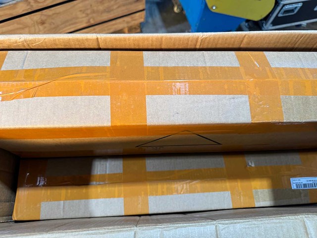 Bewegende strobe led bar (2x) - afbeelding 3 van  4