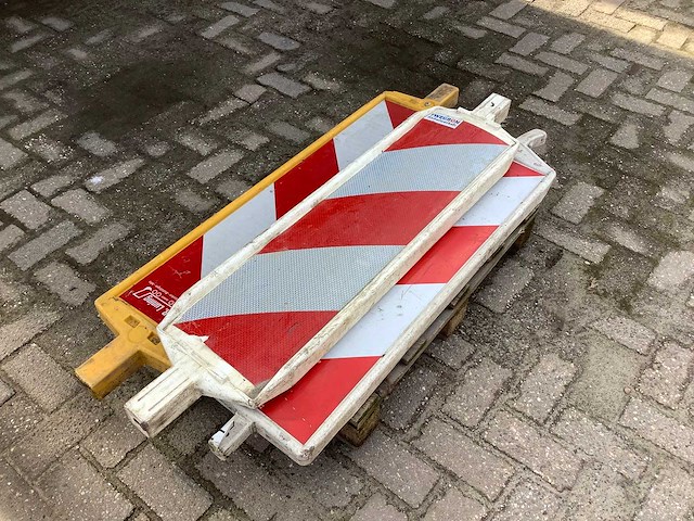 Bewegwijzering (3x) - afbeelding 2 van  3