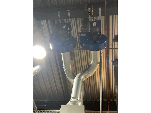 Bewerkingscabine met afzuiging (2x) - afbeelding 4 van  12