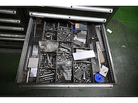 Bewerkingscentrum gereedschappen set inclusief 2 x 8-delige hagro gereedschapladenkast met inhoud - afbeelding 5 van  13