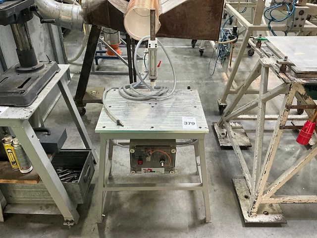 Bewerkingstafel - afbeelding 1 van  11