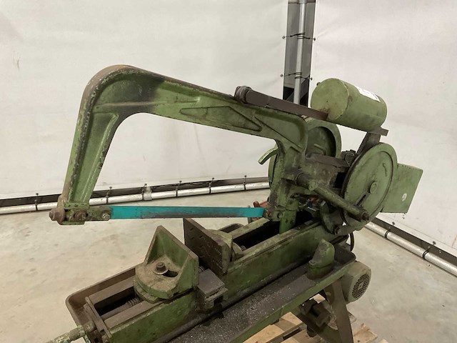 Bewo - zaagmachine - afbeelding 5 van  10