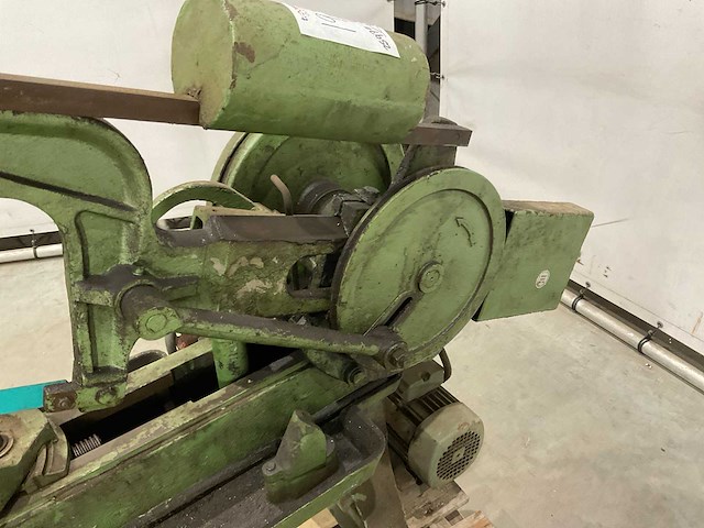Bewo - zaagmachine - afbeelding 6 van  10