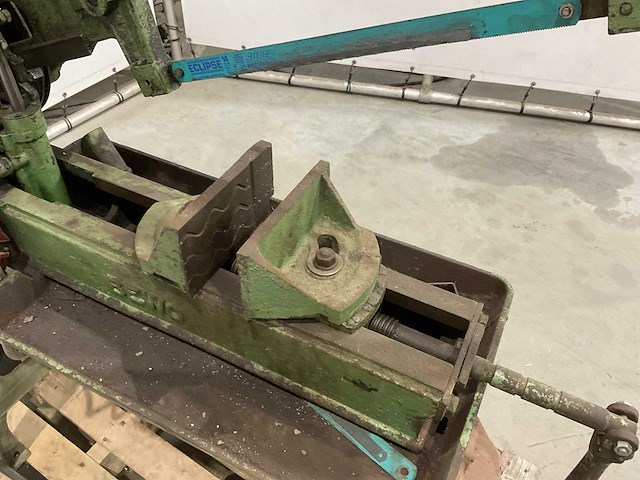 Bewo - zaagmachine - afbeelding 7 van  10