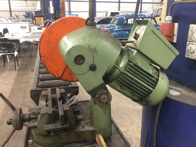 Bewo 250-lt afkortzaagmachine - afbeelding 4 van  7