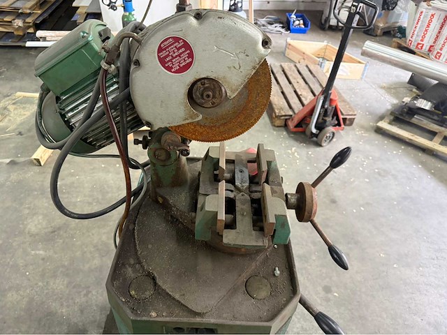 Bewo afkortcirkelzaagmachine - afbeelding 3 van  5