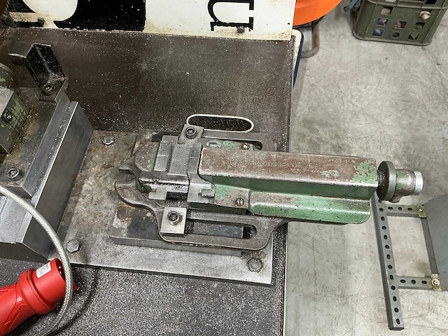 Bewo afkortcirkelzaagmachine - afbeelding 5 van  8