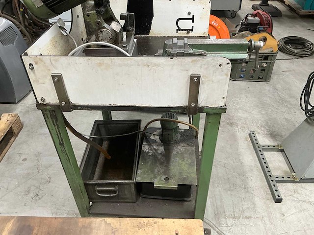 Bewo afkortcirkelzaagmachine - afbeelding 6 van  8