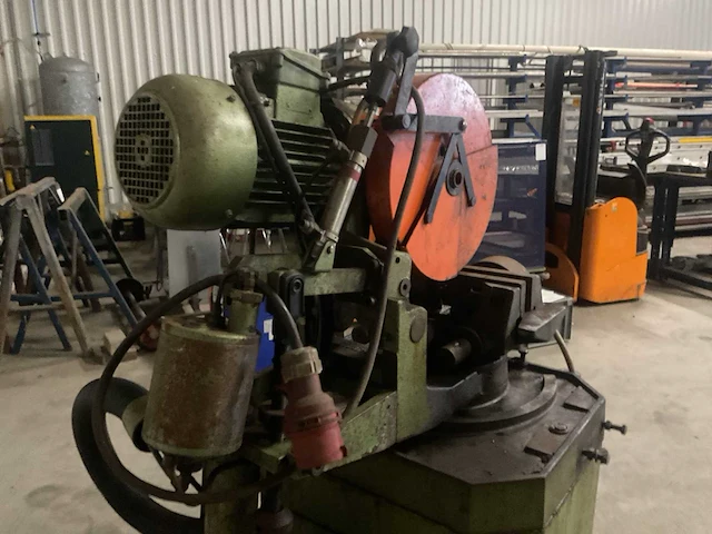 Bewo afkortcirkelzaagmachine - afbeelding 7 van  8
