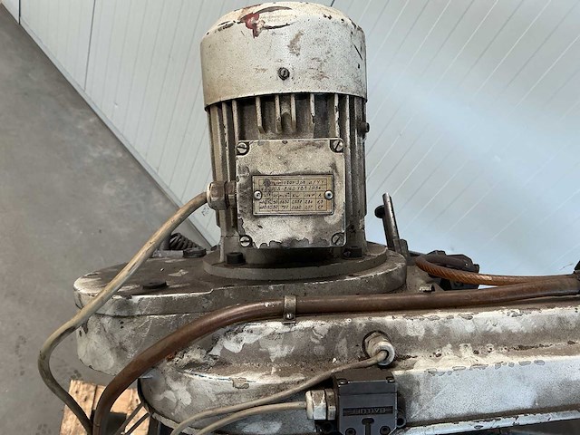 Bewo bs 150 bandzaag - afbeelding 6 van  9