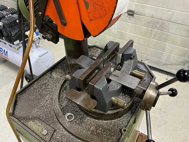 Bewo cpo 250 lt afkortcirkelzaagmachine - afbeelding 3 van  5