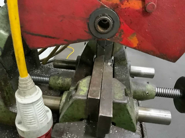 Bewo cpo315 afkortcirkelzaagmachine - afbeelding 8 van  10