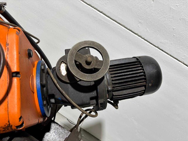 Bewo mod 270 verticale bandzaagmachine - afbeelding 4 van  10