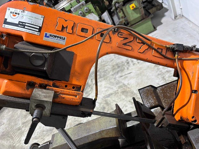 Bewo mod 270 verticale bandzaagmachine - afbeelding 5 van  10