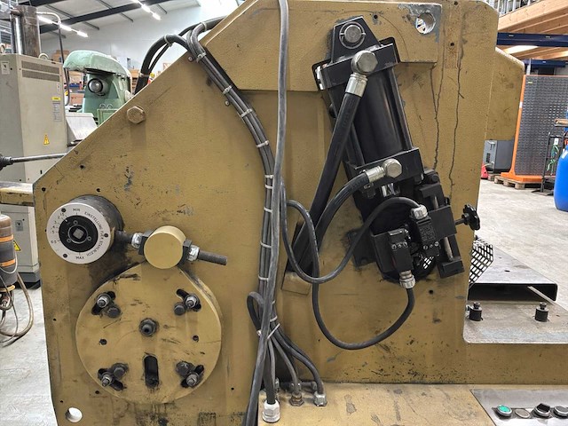 Beyeler ge 3000x6 guillotineschaar - afbeelding 7 van  10