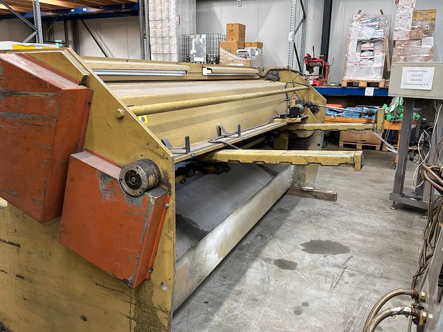 Beyeler ge 3000x6 guillotineschaar - afbeelding 9 van  10