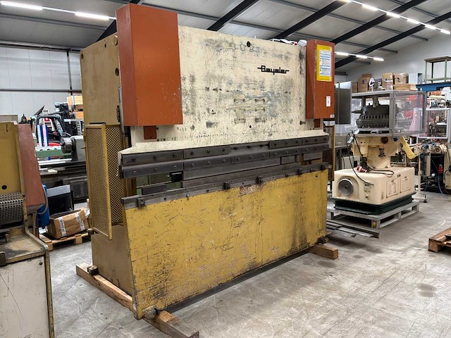 Beyeler rt 50x2050 kantbank - afbeelding 1 van  12