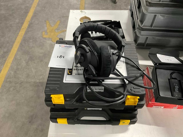 Beyer dynamics dt 297 pv mk2 headset (2x) - afbeelding 1 van  5