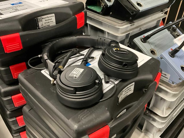 Beyer dynamics dt240 koptelefoon (4x) - afbeelding 2 van  4