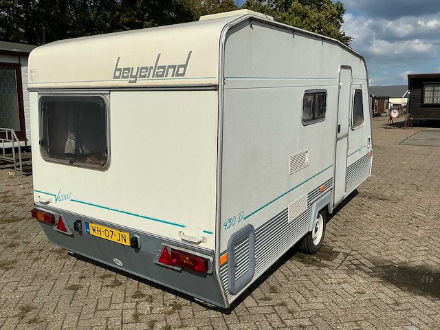 Beyerland vitesse 430d caravan - afbeelding 13 van  17